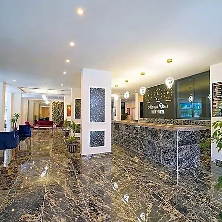 호텔 Risus Park